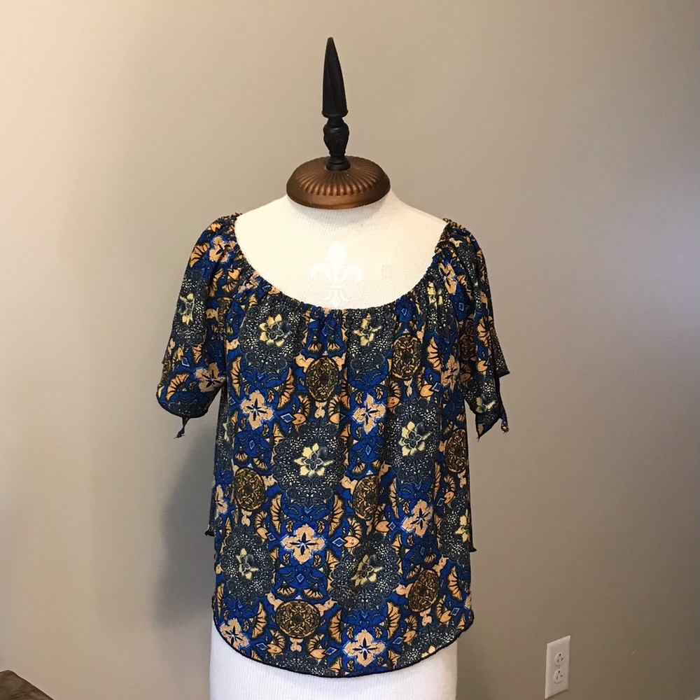 Love J Flutter Sleeve Blouse